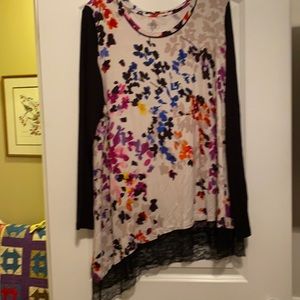 LOGO top. 2x rayon/spandex